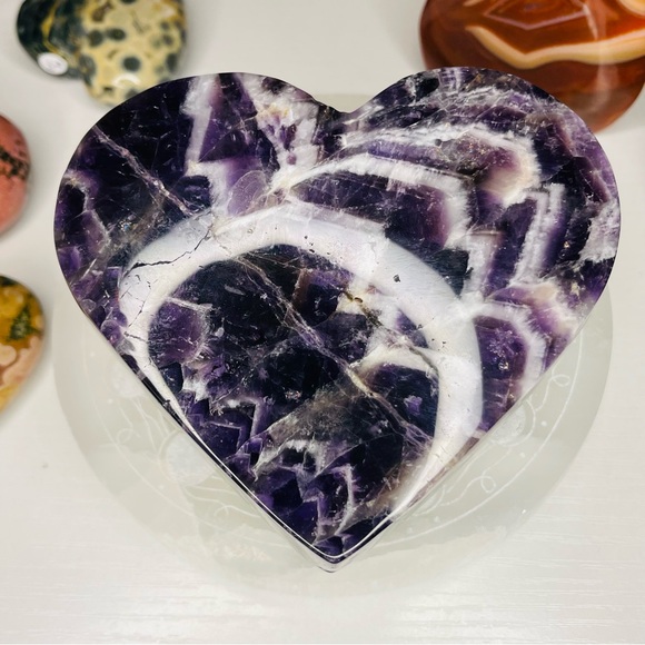 Jewelry - XL Chunky Amethyst Heart
